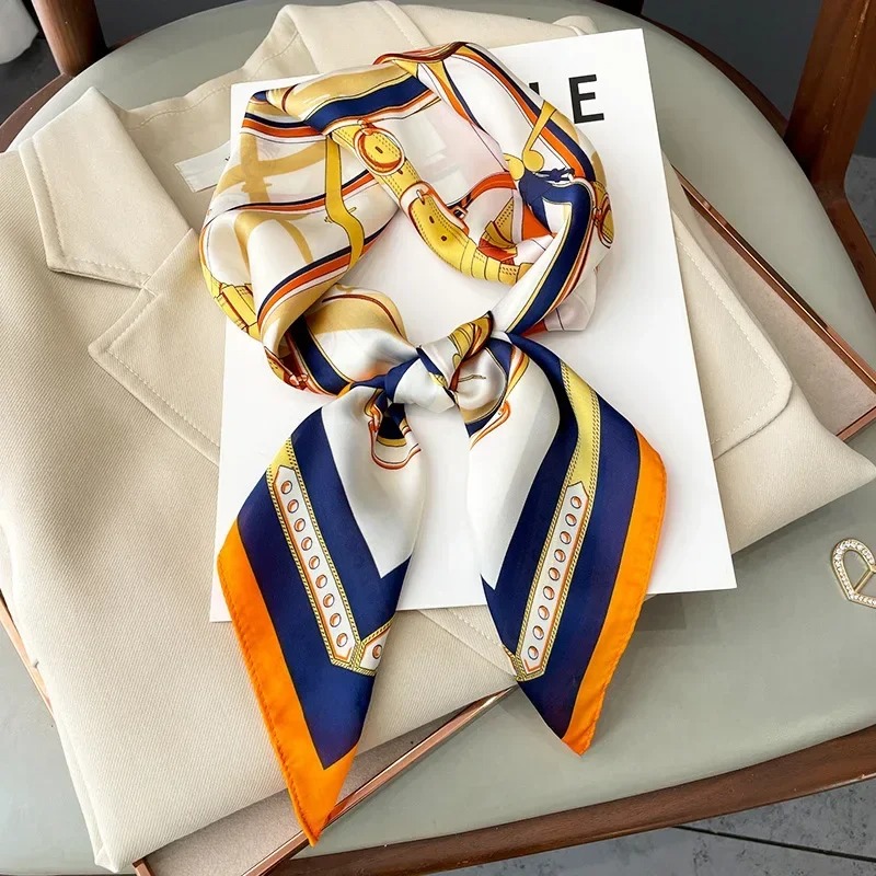 Luxury Bags Made - Luksusowa, cienka, jedwabna kwadratowa apaszka damska