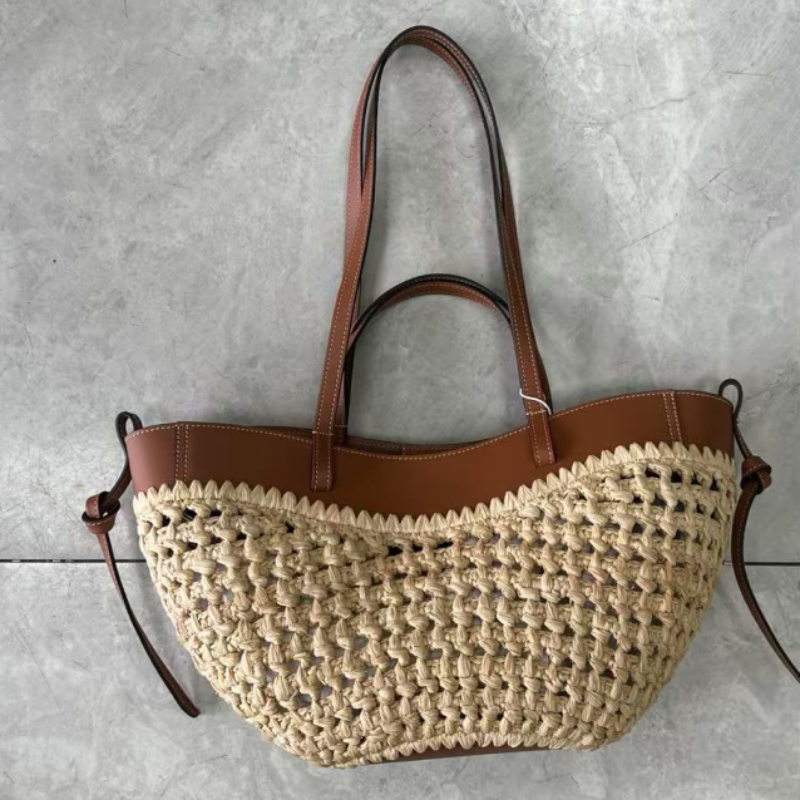 Markowa ażurowa torba plażowa  – Luxury Bags For Travel recenzja i cena