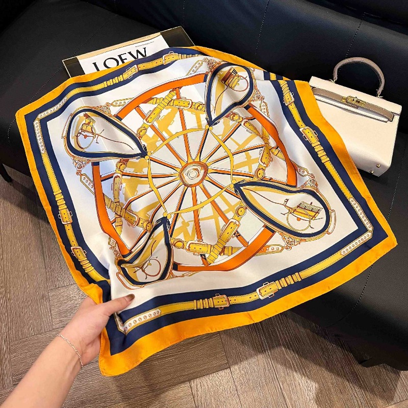 Luksusowa, cienka, jedwabna kw – Luxury Bags Made recenzja i cena