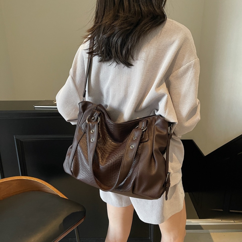 Aligator Duża pojemność Czarne – Luxury Bags For Travel recenzja i cena
